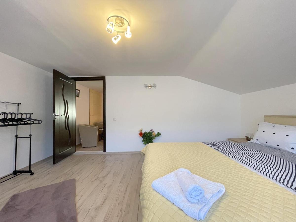 Vila Traian Mosoiu Nr 3 * Brașov