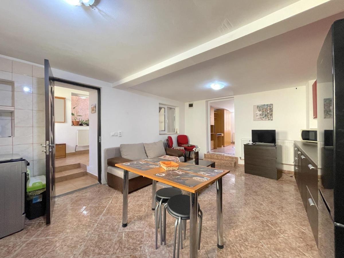 Vila Traian Mosoiu Nr 3 * Brașov
